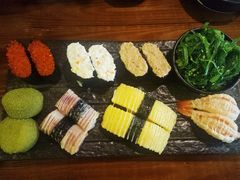 -轻音料理(王府星Mall店)