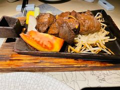 -穹六人间 people 6(岳阳路店)