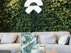 -蔚来中心(北京中关村店)