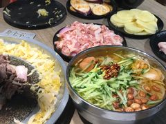 -石记东北风味烤肉店(子固路店)