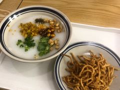 -正南齐北·老街糯米团(洪崖洞店)