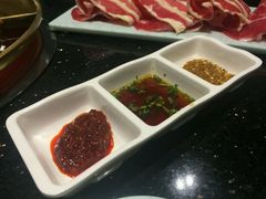 -猪啊牛呀羊啊铜盘烤肉(正大广场店)