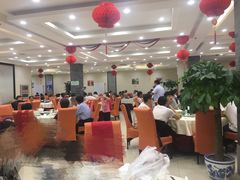 -大鸭梨烤鸭店(金顶街店)