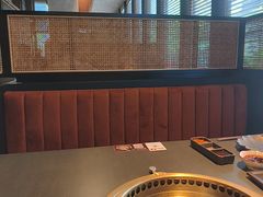 -铭牛烧肉·和牛海鲜自助(高新月牙湖店)