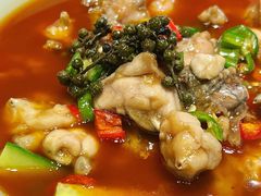 馋嘴跳跳蛙-胡桃里音乐餐厅(陶溪川店)(川湘赣菜·世界百大酒庄直供红酒·音乐表演)