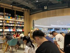 -覔书店(壹方城店)