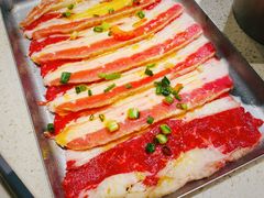 -蚂蚁洞·烤肉大营地(上海静安大悦城店)