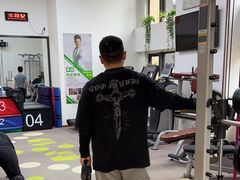 -悦耐私教健身馆(保利中心店)