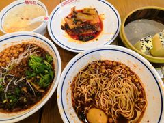 -蓉李记成都名小吃(武汉菱角湖万达店)