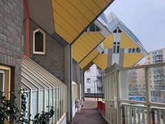 -立体方块屋