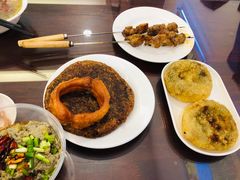 -聚德华天护国寺小吃(甜水园店)