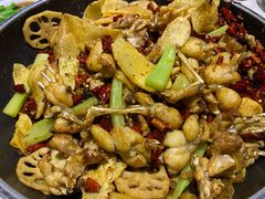 招牌干锅牛蛙-蛙蛙叫干锅年代(簋街总店)