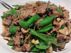 -费大厨辣椒炒肉(黄兴中心广场店)