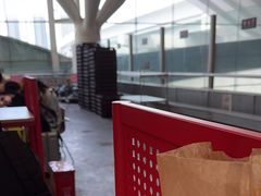 -麦当劳(深圳北站B2检票口楼上)