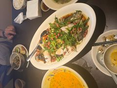 -大头虾越式风味餐厅(光明广场店)