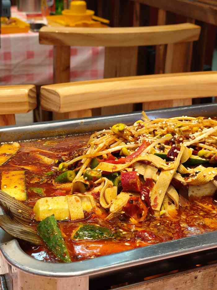 头牌大排档(学院店)-"疫情后的第一顿烧烤,并没有太美好.小肉不.