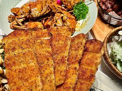 -嗨辣小聚·盘锦河蟹·海鲜烧烤龙虾(盘锦十年好店)