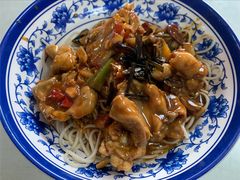 酱爆牛蛙面-明呈黄鱼面馆(斜土路店)