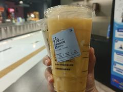 -瑞幸咖啡(大都会东方广场店)