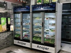 -春天里·老街坊餐厅(港隆广场店)