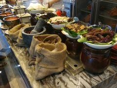 -棕榈阁·巴西烤肉海鲜自助餐厅(中州皇冠假日酒店)