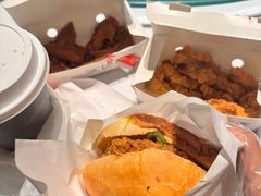 -麦当劳(世界城广场店)