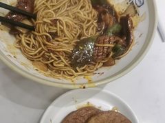 -弄堂咪道-饭香·面香·馄饨香(兴梅店)