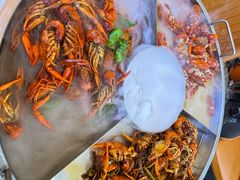 -三子烤羊腿·烧烤·海鲜(弘阳店)