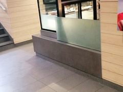 -麦当劳(洪山商场店)
