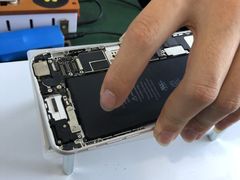 -鸿准通信科技·忠诚手机电脑维修中心(三林店)