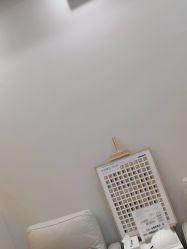 -进巍美甲美睫店