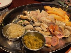 -MONICH牛排融合餐厅(和义大道购物中心店)