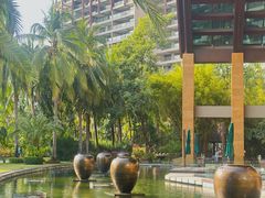 -三亚湾海居铂尔曼度假酒店