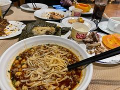 -金陵大饭店·金海湾咖啡厅海鲜自助餐(春华大道店)