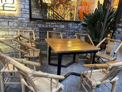 露天位-院8里·小聚园老川菜(九眼桥店)