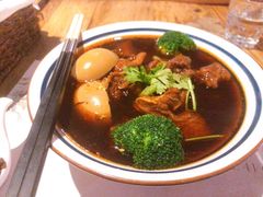 匈牙利慢焖牛肉杏仁米饭-咖梦餐厅 COMENG RESTAURANT