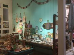 -恋物百货商店(华侨城店)