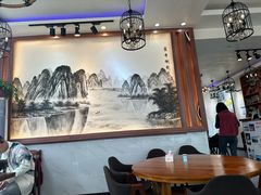 -梁姐啤酒鱼(兴坪古镇店)