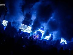 -OMO PARTY HOUSE