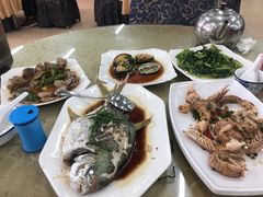-双月饭店·20年老字号(新村店)
