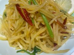 酸辣土豆丝-满园烤鸭·春饼(奥体万达店)