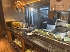 -安徽饭店·白鹭阁自助餐厅(梅山路店)