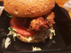-The Habit Burger Grill 哈比特汉堡(复兴soho店)