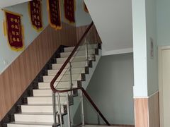 -瑞鹏宠物医院·内科·中兽医·骨科(苗圃店)