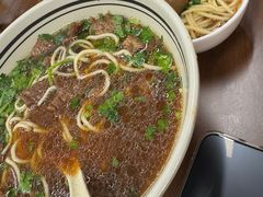 -小马牛肉面·牛骨熬制(南京博物院店)