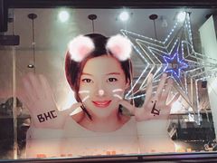 -BHC炸鸡(明洞总店)