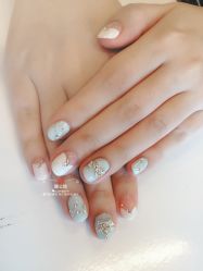 -睫乐园•睫公馆•美睫美甲沙龙