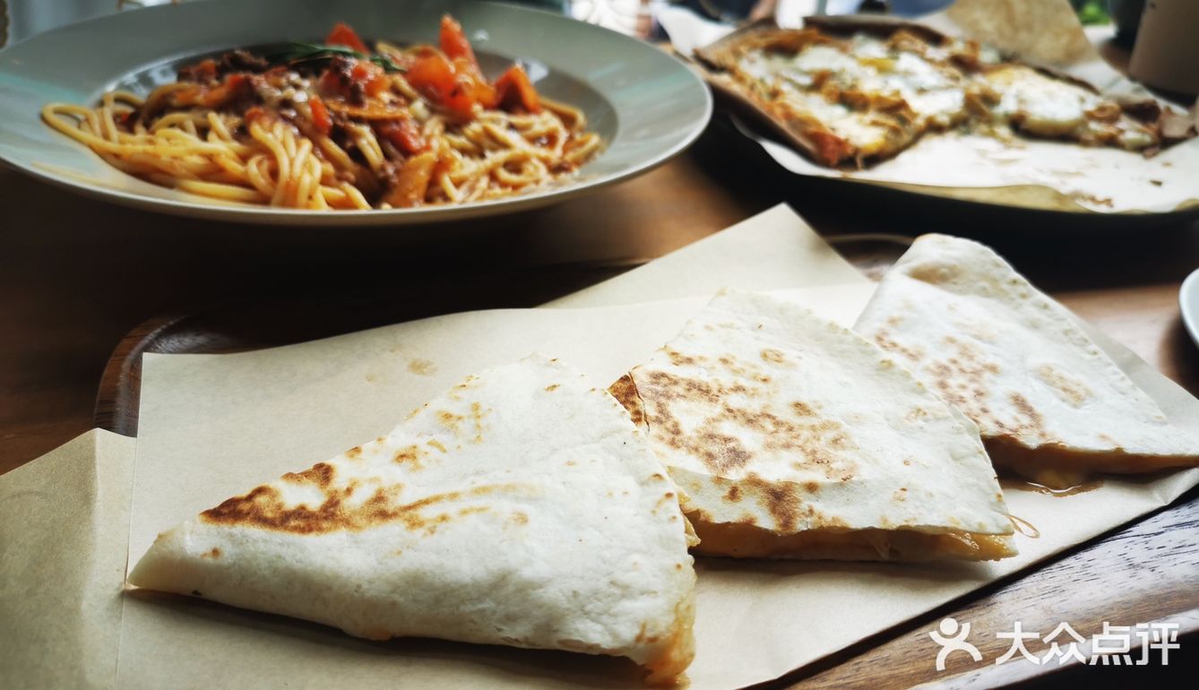 水牛芝士pizza！