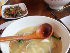 -建新园过桥米线(老街店)