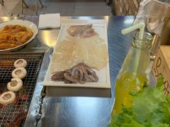 -马路牙子烧烤音乐酒馆(望京店)